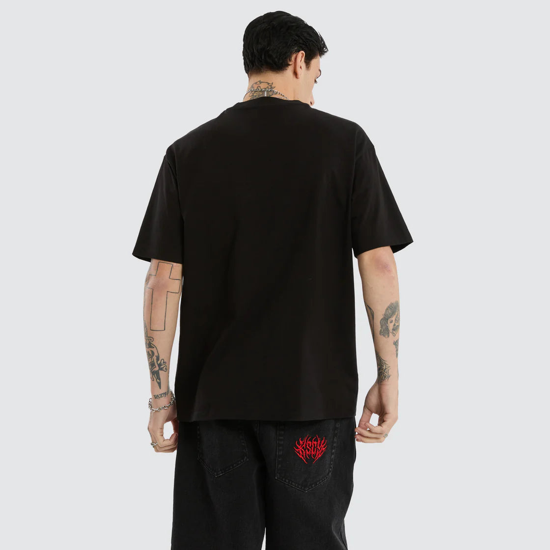 Kiss Chacey Obelisk Box Fit Tee