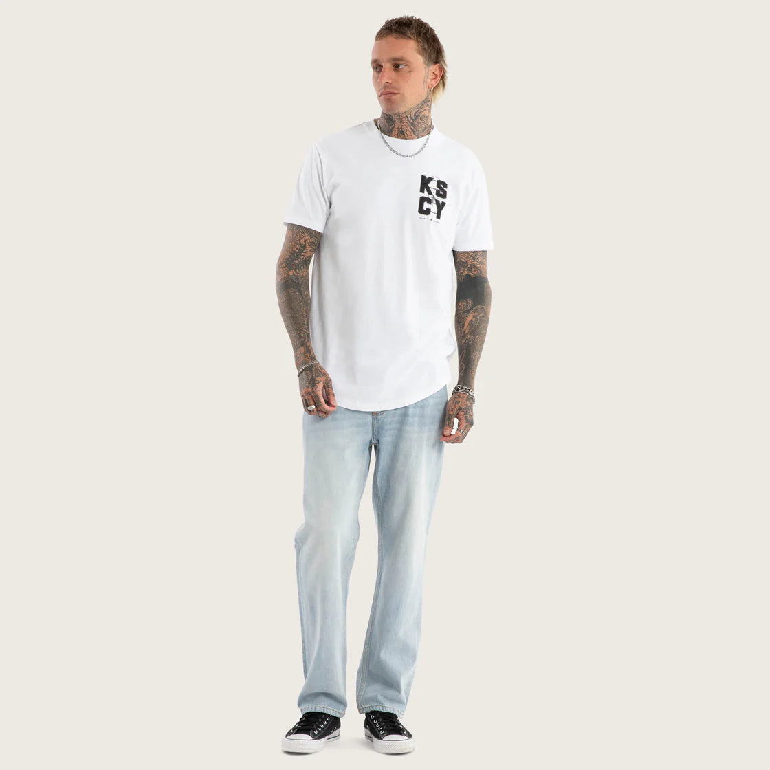 Kiss Chacey Fenced Dual Curved Tee