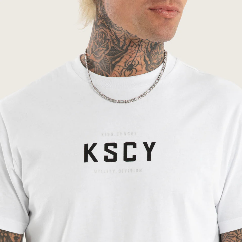 Kiss Chacey Stamp Dual Curved Tee