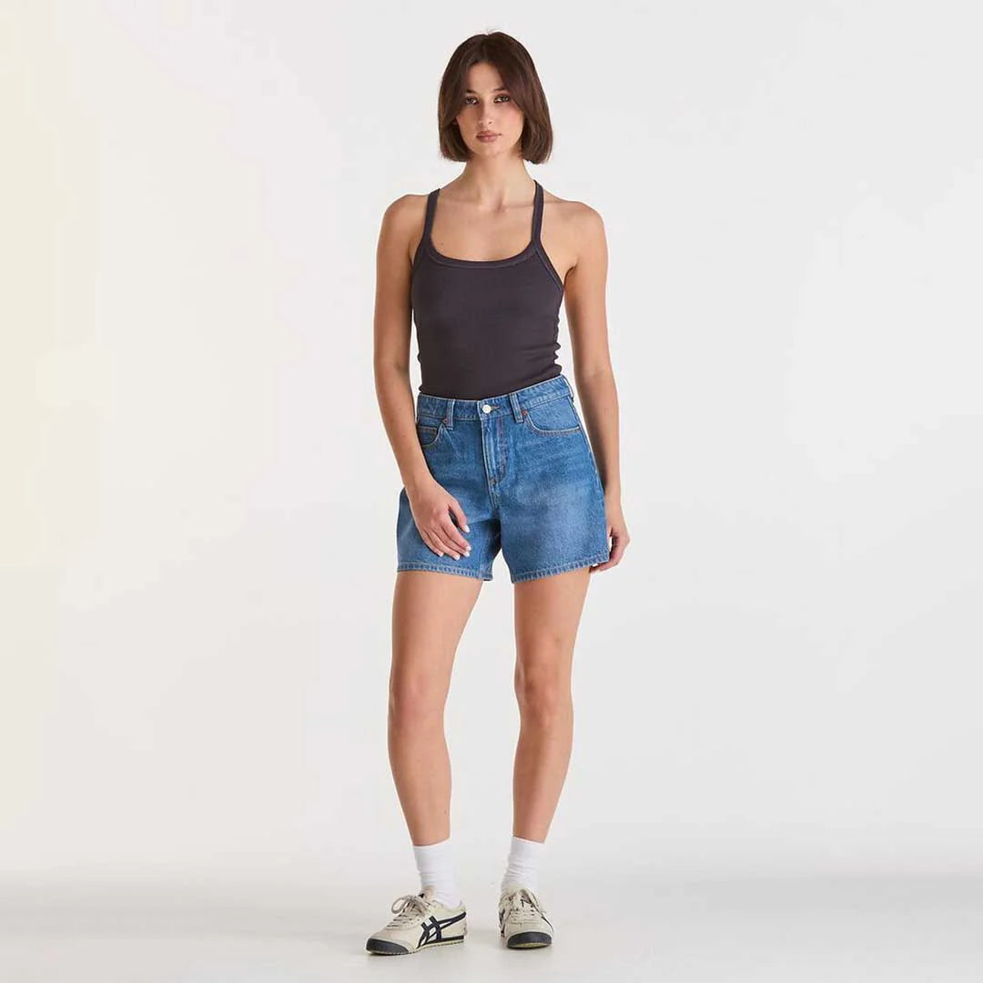 Lee Mid Straight Short