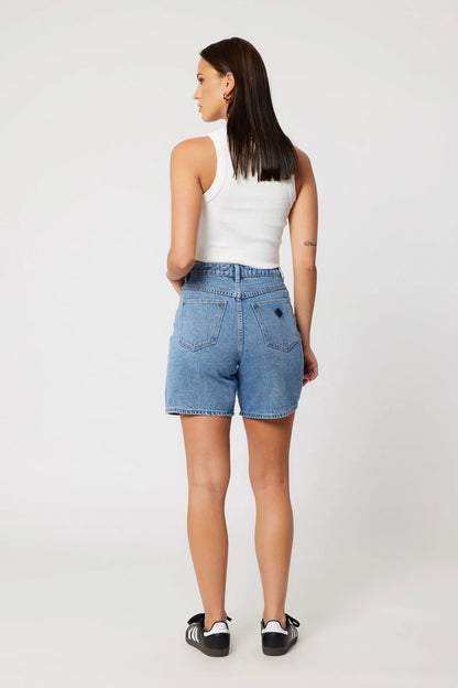 Abrand Carrie Short Naomi