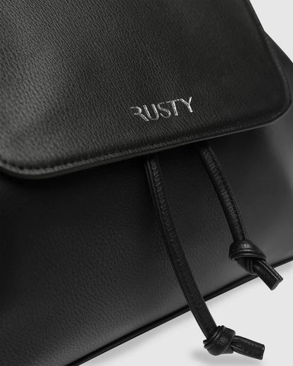 Rusty Essence Bucket Bag