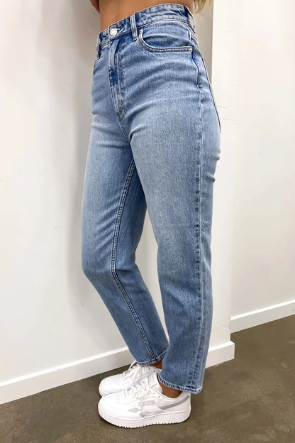 Lee High Moms Jean