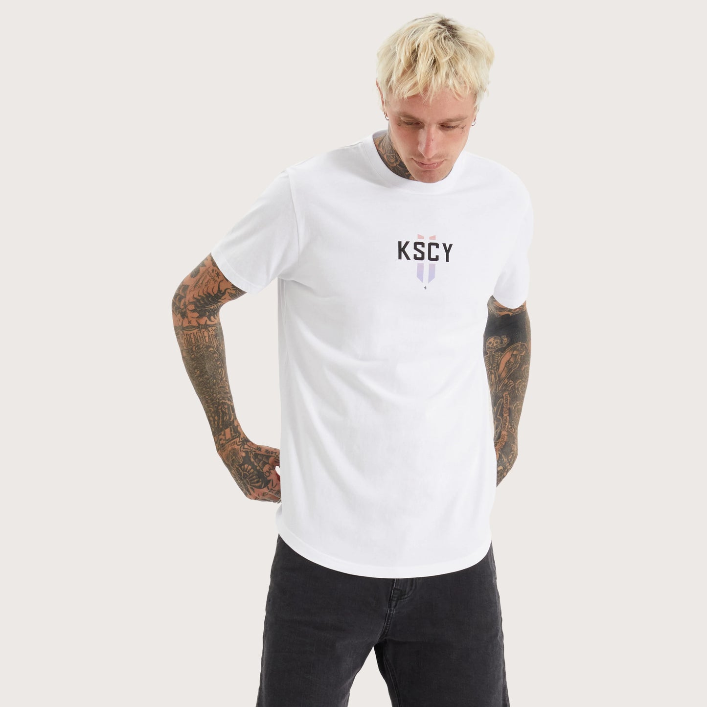 Kiss Chacey Imperium Dual Curved T-Shirt