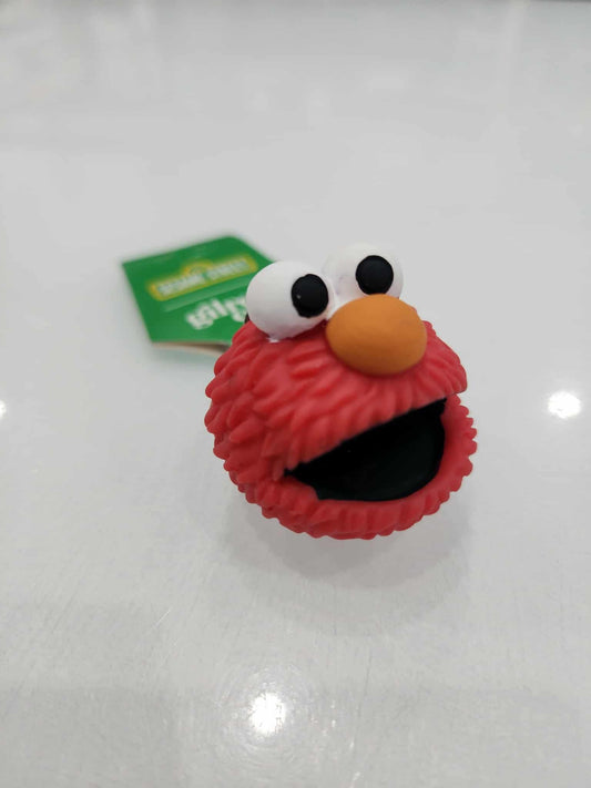 Gilroy Co Elmo Key Chain