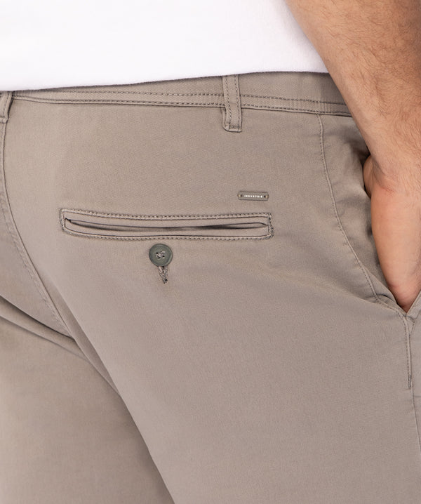 Industrie The Drifter Chino Pant