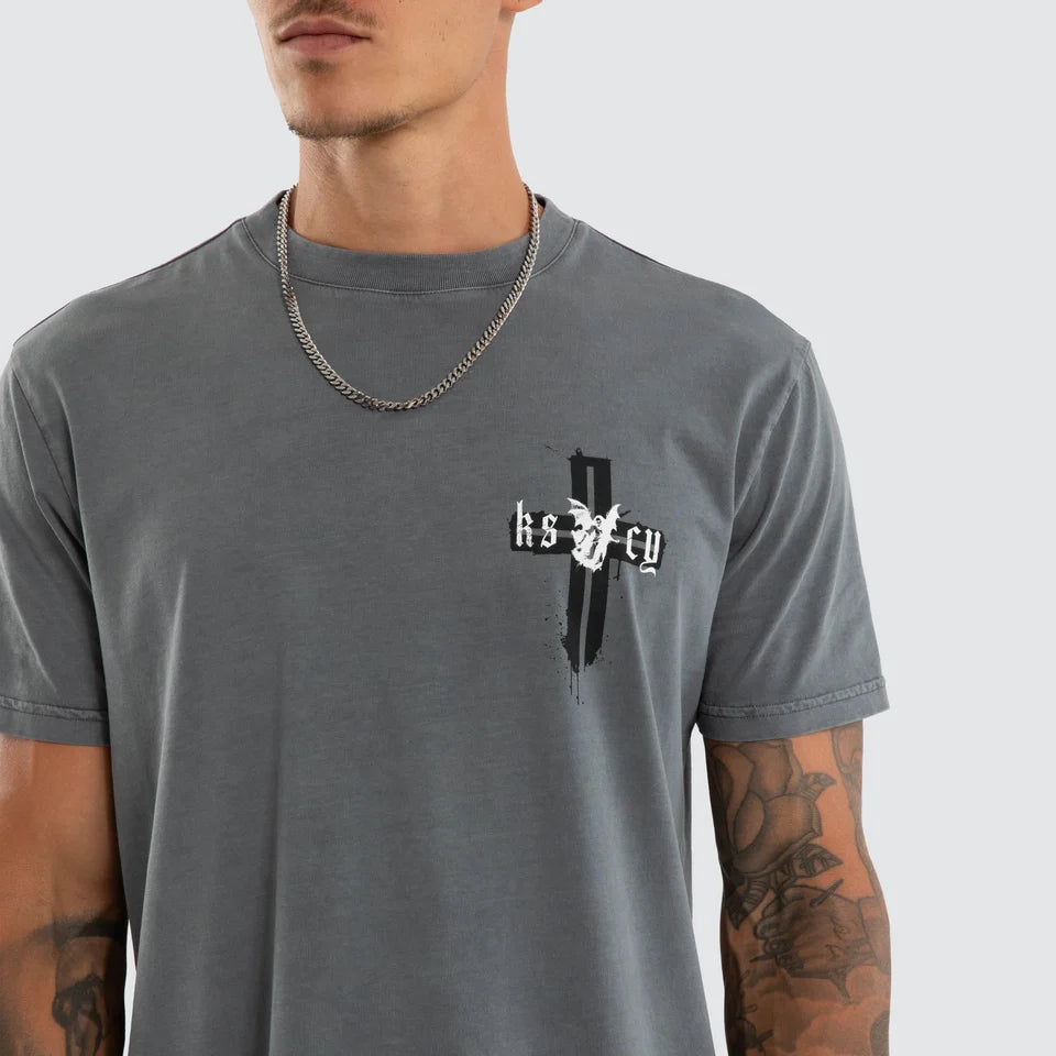 Kiss Chacey 'Ethereal Dual Curved Tee